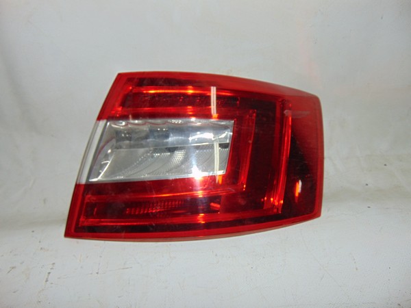 Skoda Octavia III (5E3, NL3, NR3) 11/12->   LED .